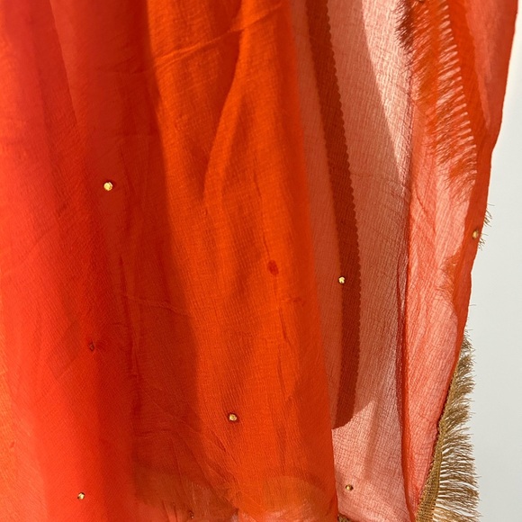 Sari Pantsuit - Picture 4 of 10